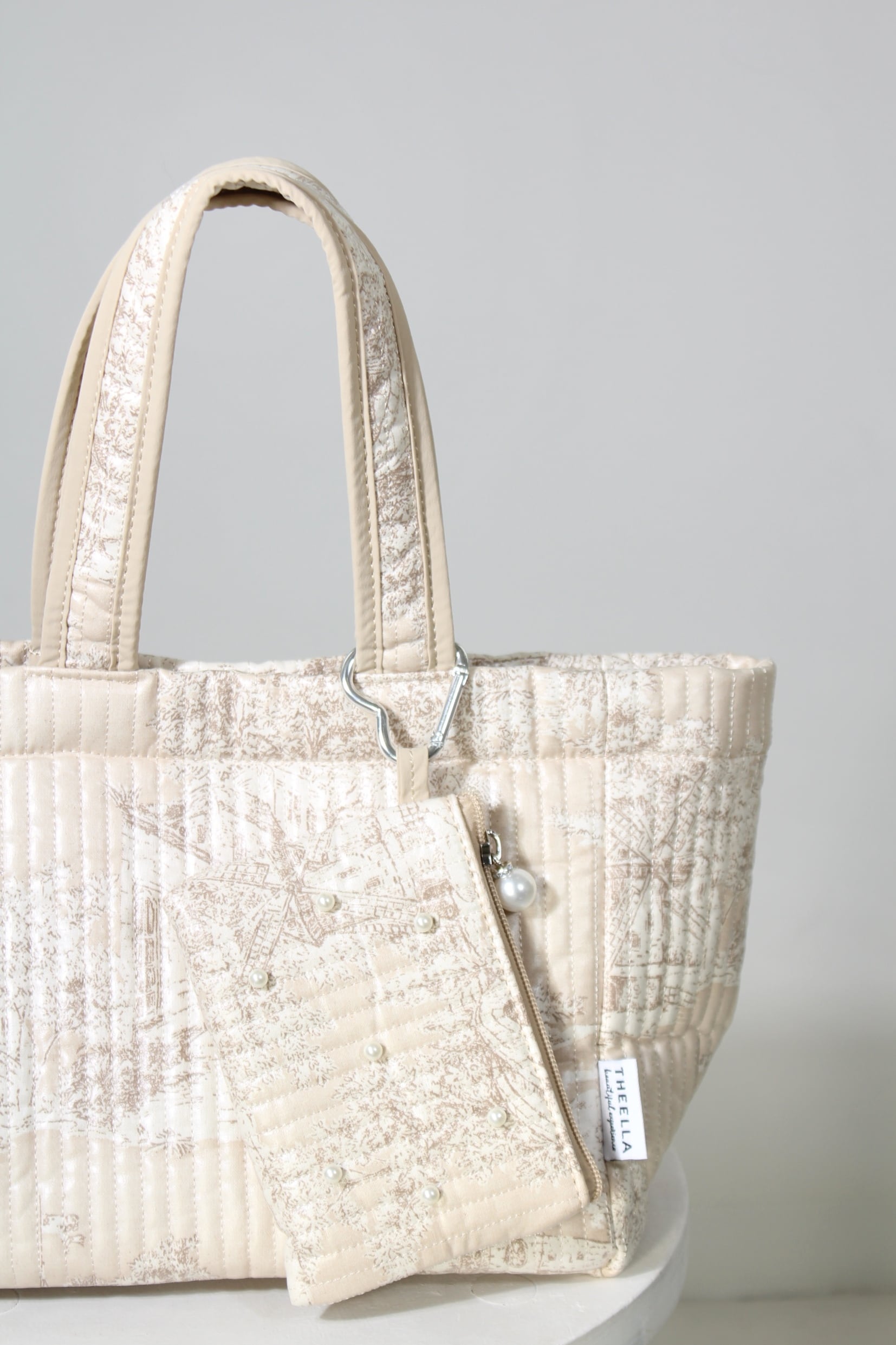 Water-repellent nubi bag 【 white × beige 】 | hillk