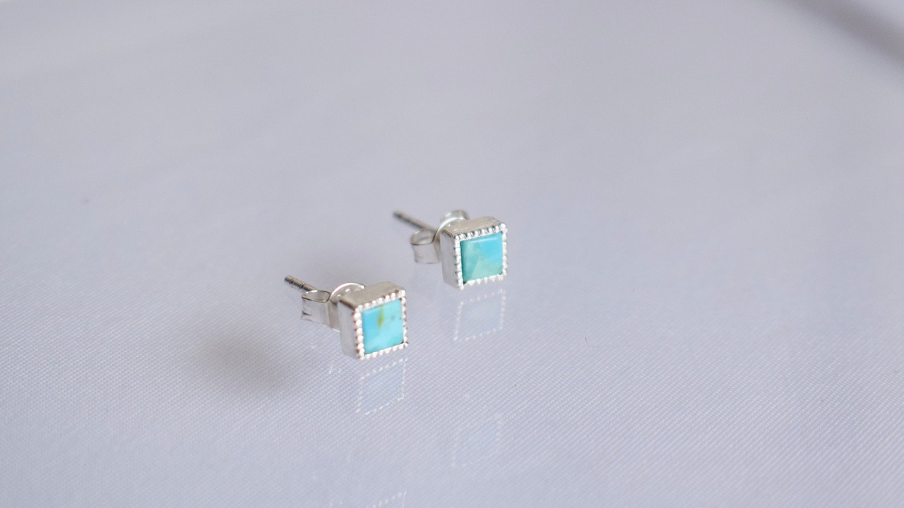turquoise square pierce 《silver925》