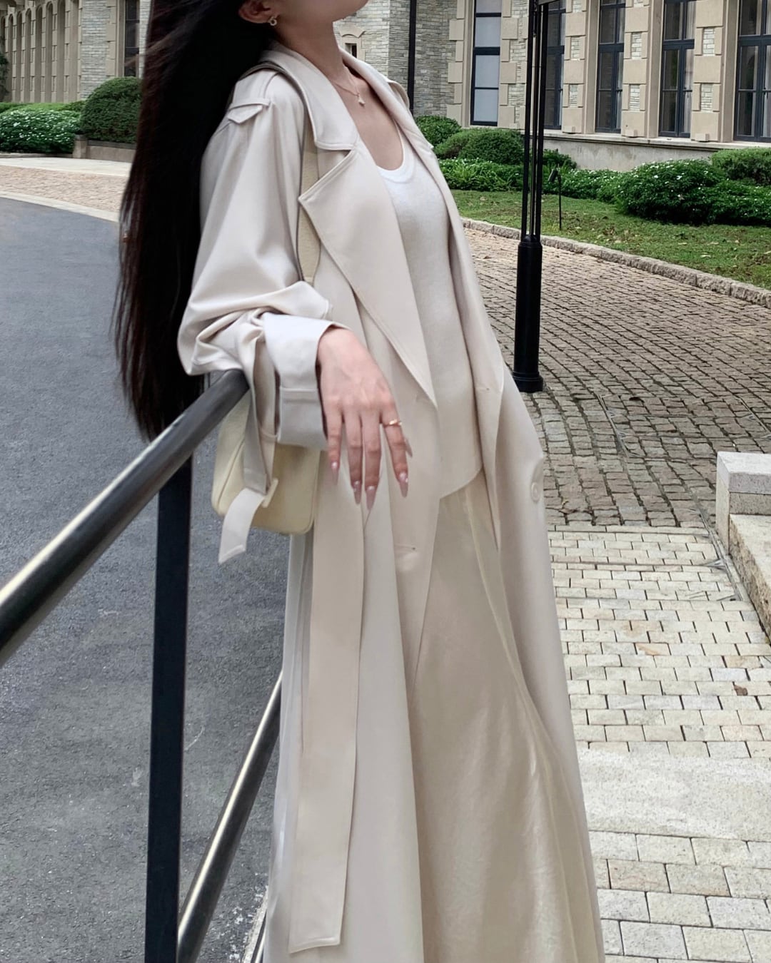 スタイルアップトレンチコート A25010