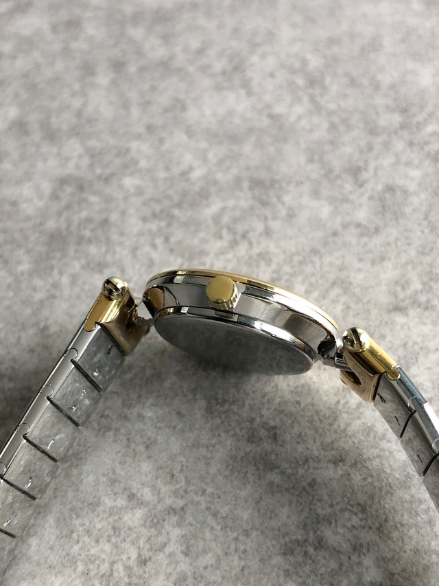 Christian Dior クリスチャン ディオール 腕時計 シルバー×ゴールド ステンレススチール 3025クウォーツ vintage ヴィンテージ オールド h2x5fz