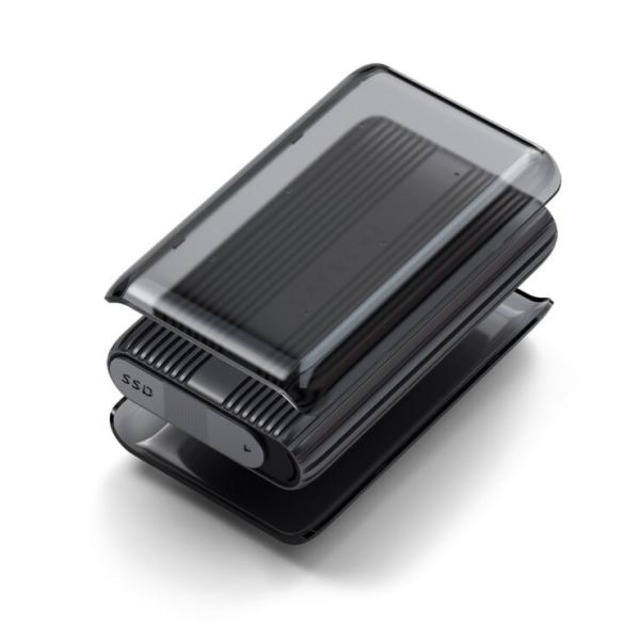 コストコ再販商品 Satechi USB4 NVMe SSD PRO エンクロージャー
