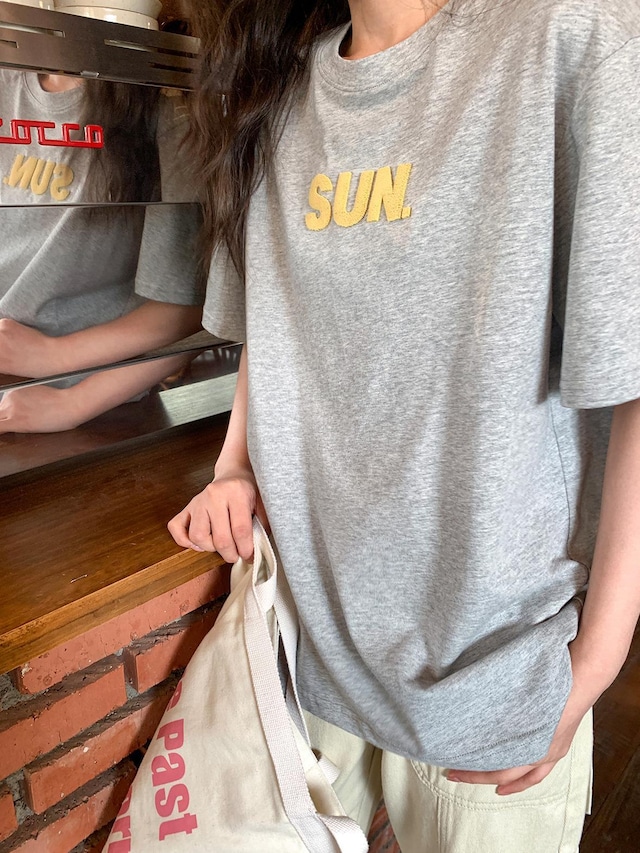 SUN embroidery tee（サンエンブロイダリーTシャツ）c-422