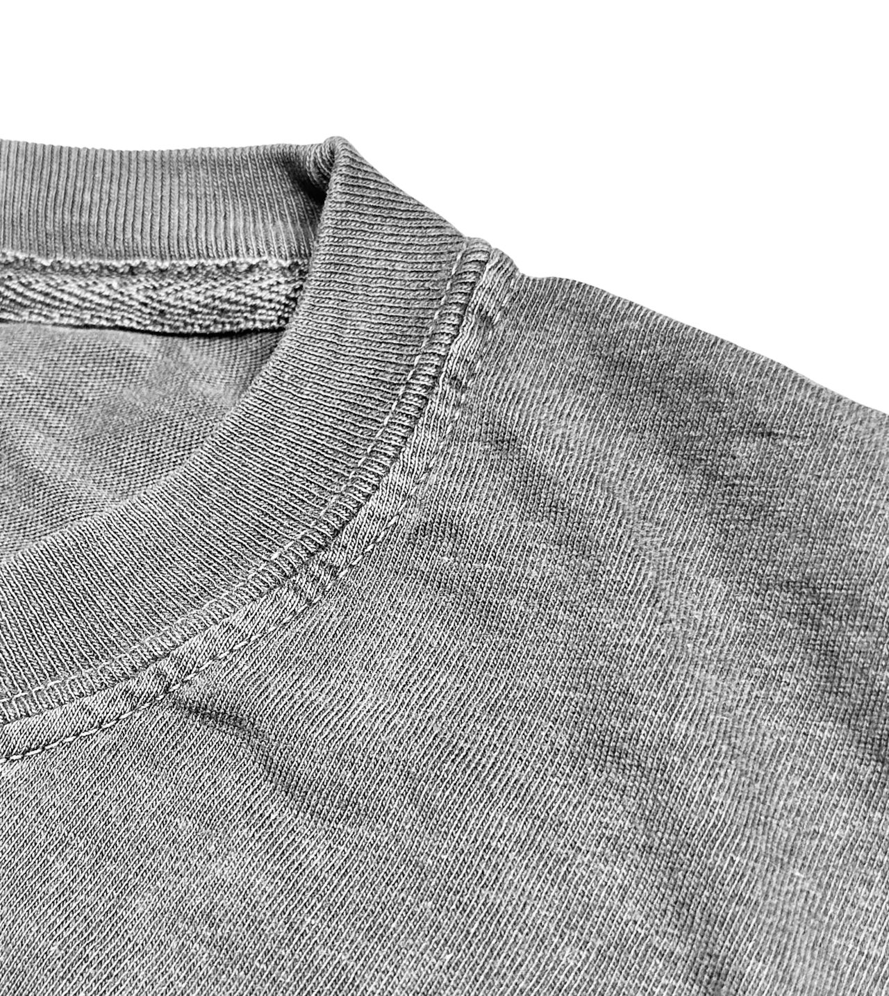 TWO TROPHY COLLECTOR ONEPOINT LOGO TEE
