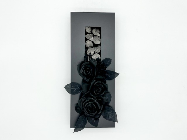紀州備長炭 インテリア フレーム『黒薔薇』 40cm×15.5cm 長方形 置物 オブジェ 消臭 調湿