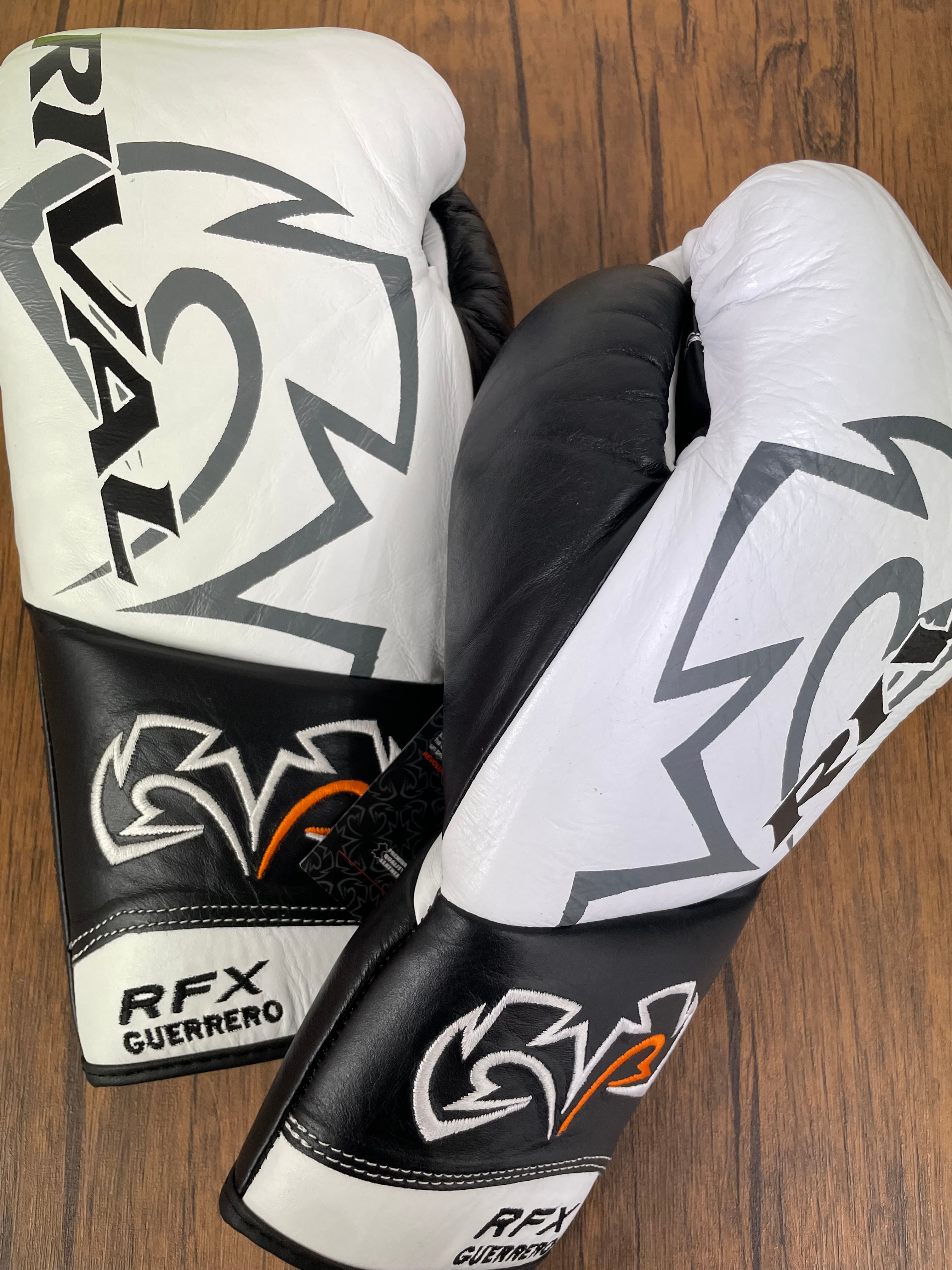 Cleto Reyes Safetecプロファイトボクシンググローブ メキシカン