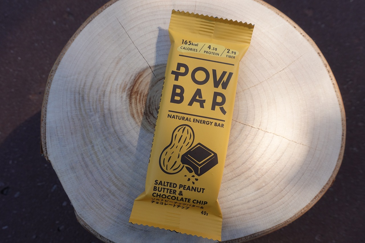 【POW BAR】ソルテッドピーナッツバター＆チョコチップ