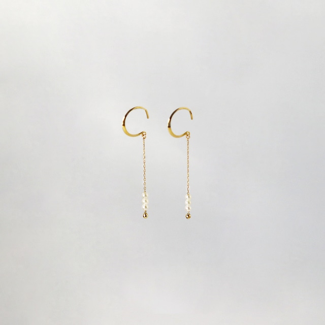 SUZURAN / Baby Pearl Hook Earrings (Short)