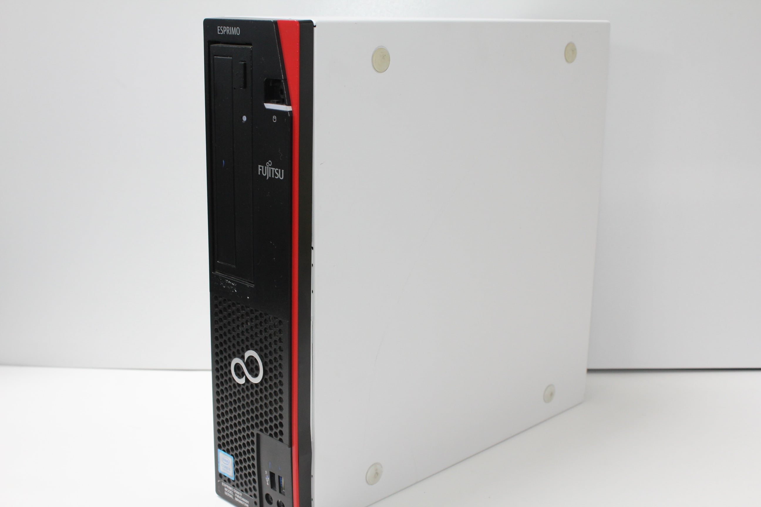 【中古デスクトップPC】富士通〈ESPRIMO D588/TX〉Core i5/SSD256GB+HDD500GB/メモリ8GB ⑤ Amazon.co.jp: 中古パソコン デスクトップPC FUJITSU ESPRIMO D582/G