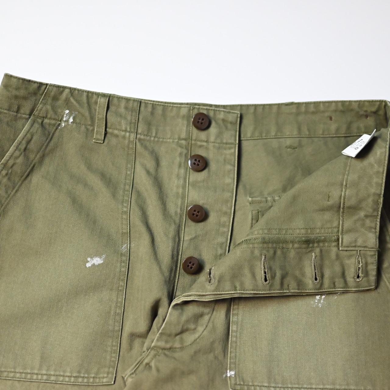 INTERIM / MILK PAINT VINTAGE WASH ORGANIC COTTON US ARMY M-47 HBT BAKER PANTS