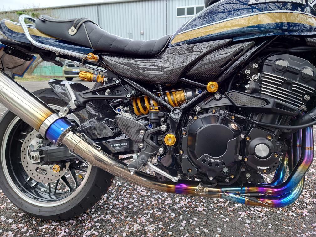 Z900RS アンダーシートパネル ドライカーボン | MCJ Z900RS アンダーシートパネル ドライカーボン | MCJ