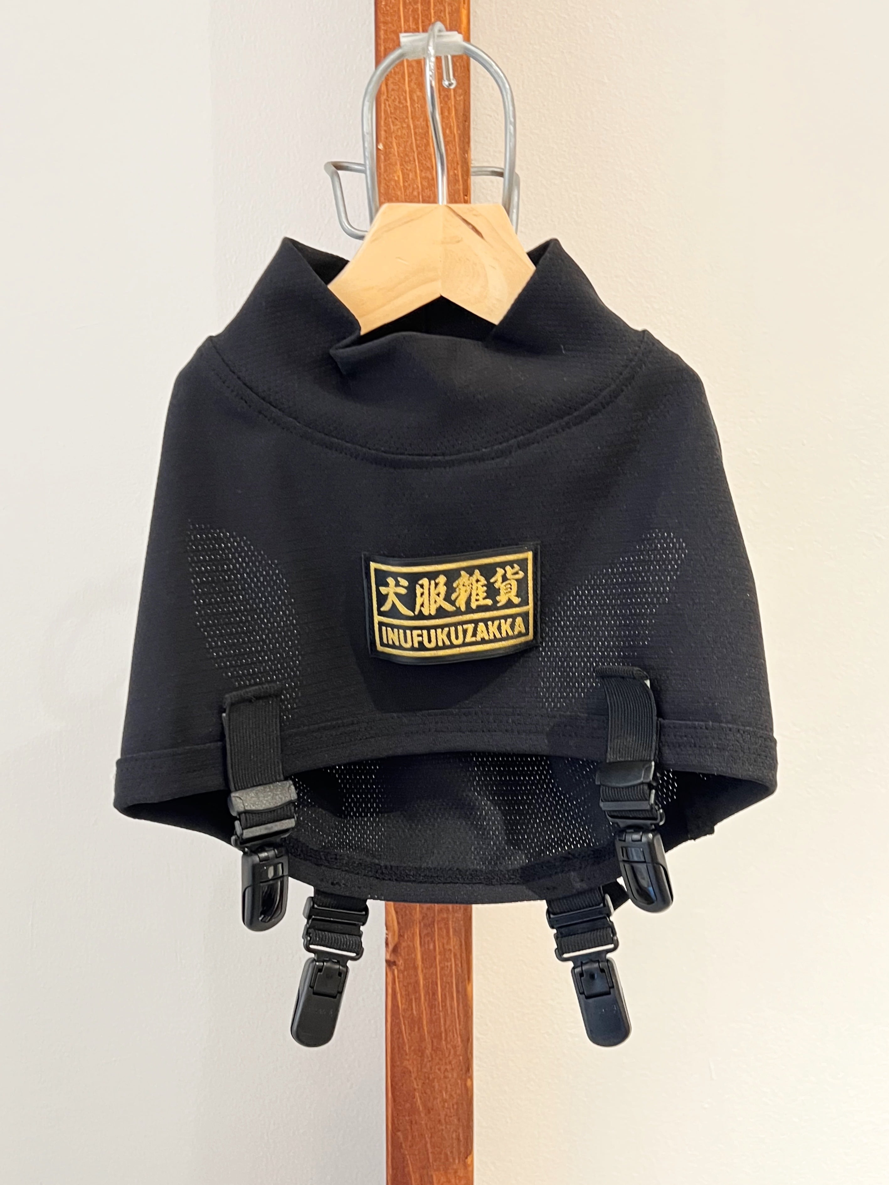 犬服ハンドメイド「サスペンダー風タンクトップ」 犬服 ハンドメイド