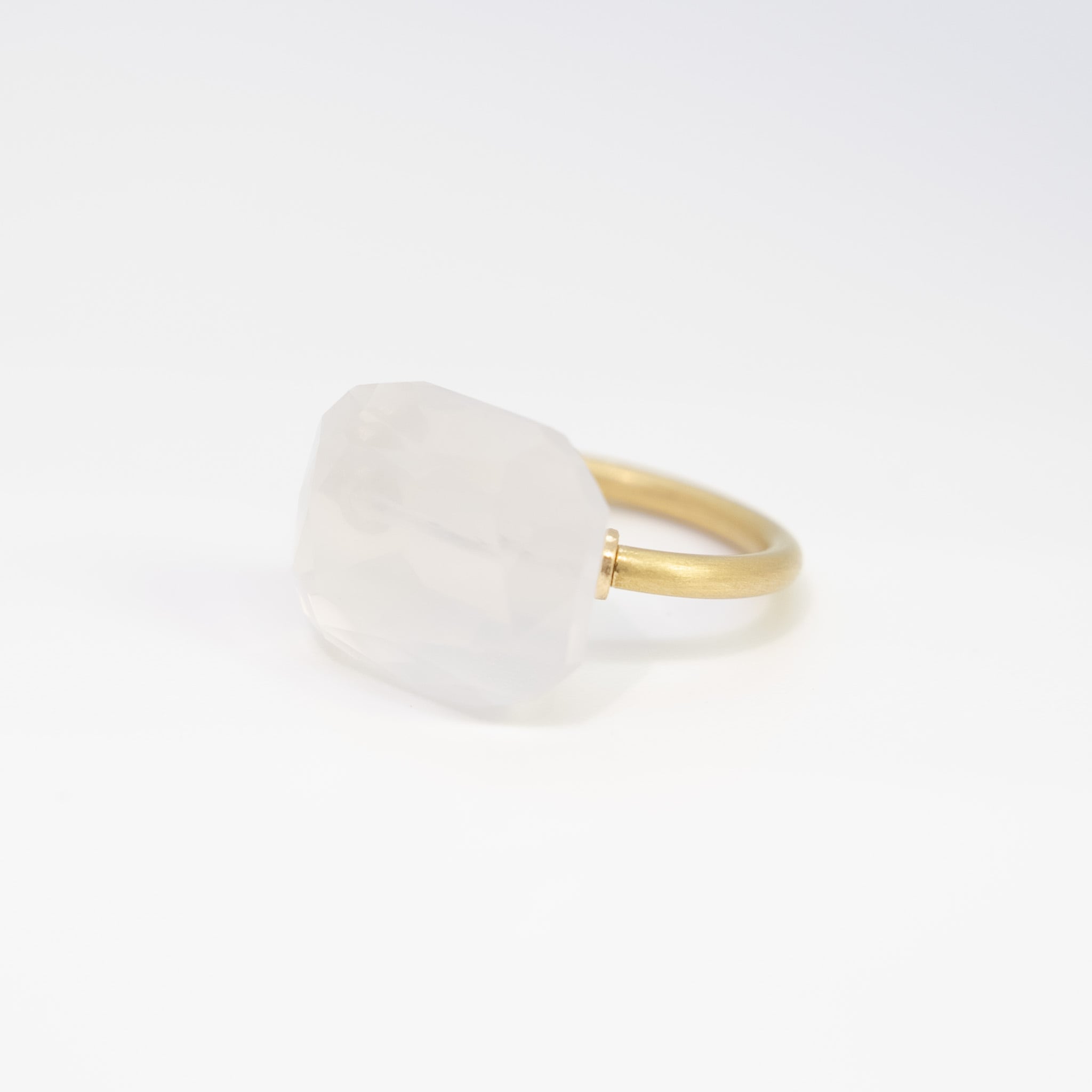 Etsuko Sonobe | jewelboxofs