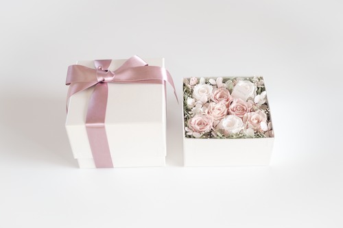 【new】preserved flower box (pink beige）
