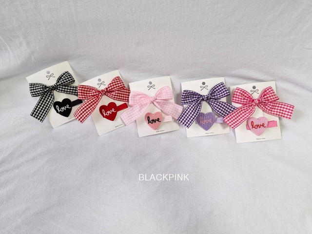 [BLACKPINK] Accessory) Heart Needlepoint Ribbon Set-up / [블랙핑크] 악세)하트자수리본세트