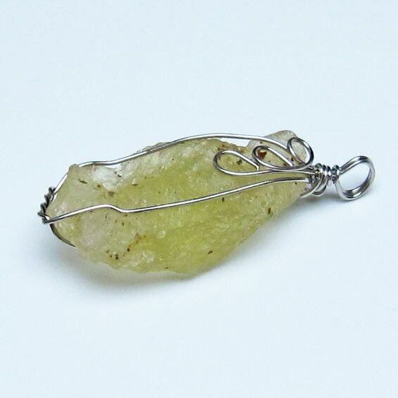 リビアングラス ペンダント 一点物 メール便可 112-13792