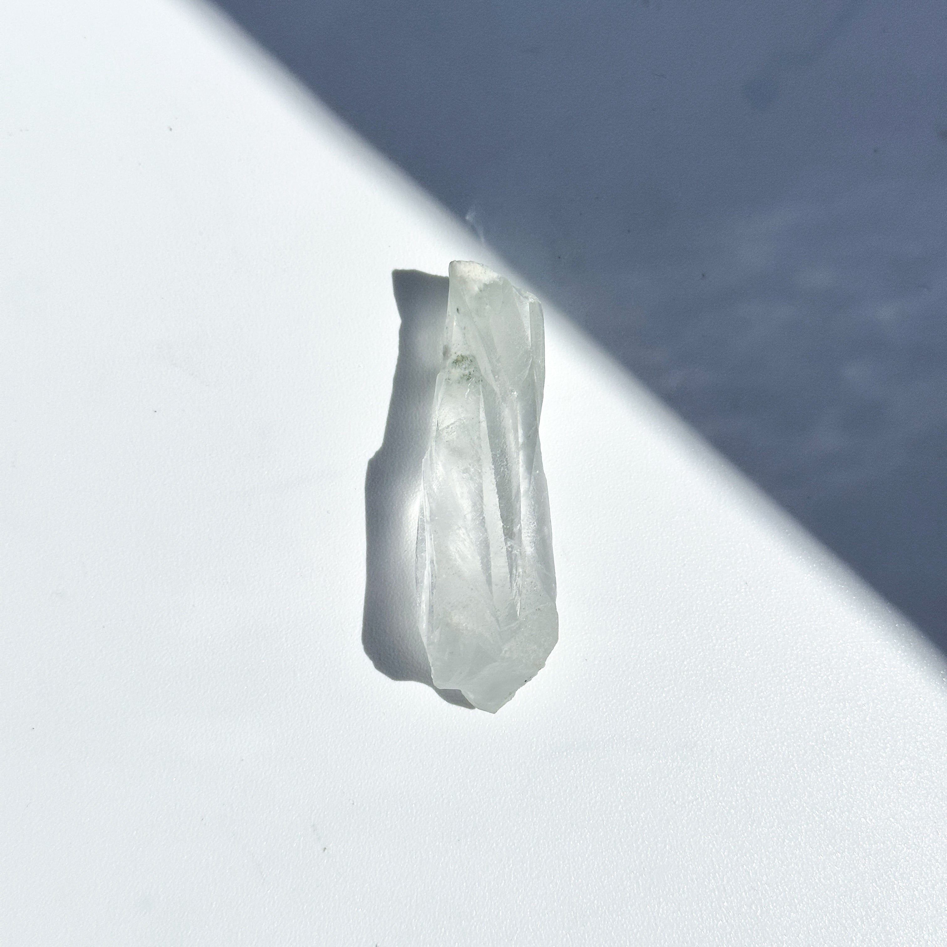 セーラ・デ・カブラル産レムリアンルーツクォーツ原石63◇ Lemurian Root Quartz ◇ 天然石・鉱物・パワーストーン・インテリア