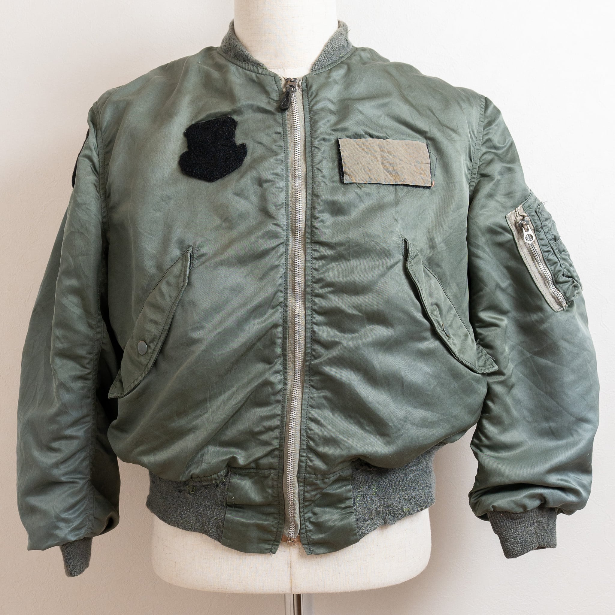 JACKETFLYE米軍空軍本物1974年官給品ALPHA社L-2BフライトジャケットM