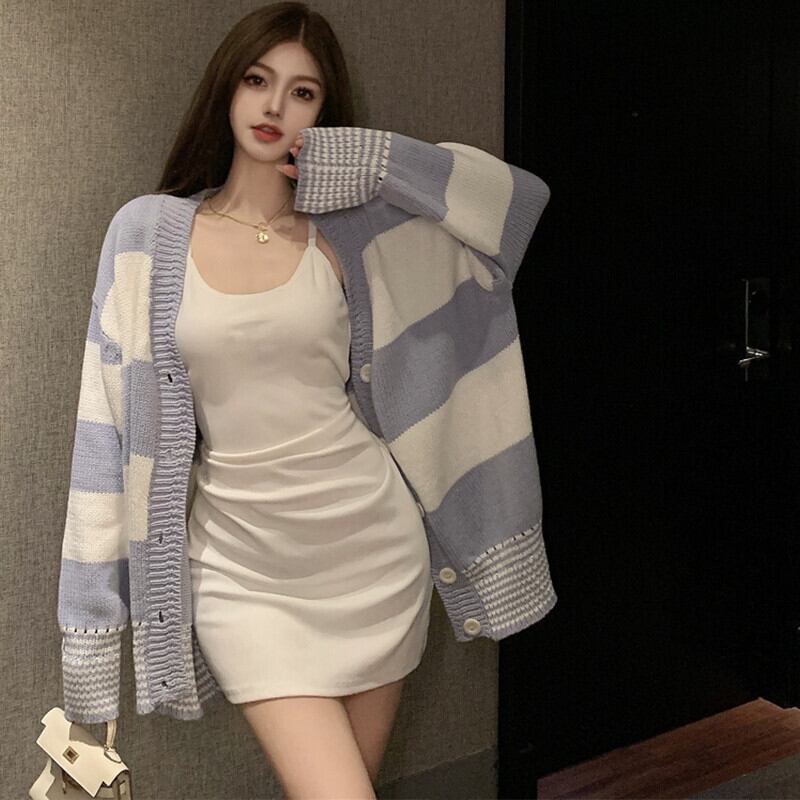 ルーズストライプVネックセーター オータムニットカーディガンジャケット ロング 大人ガーリー スウィート キュート カジュアル 秋物 ガールズファッション1261311749