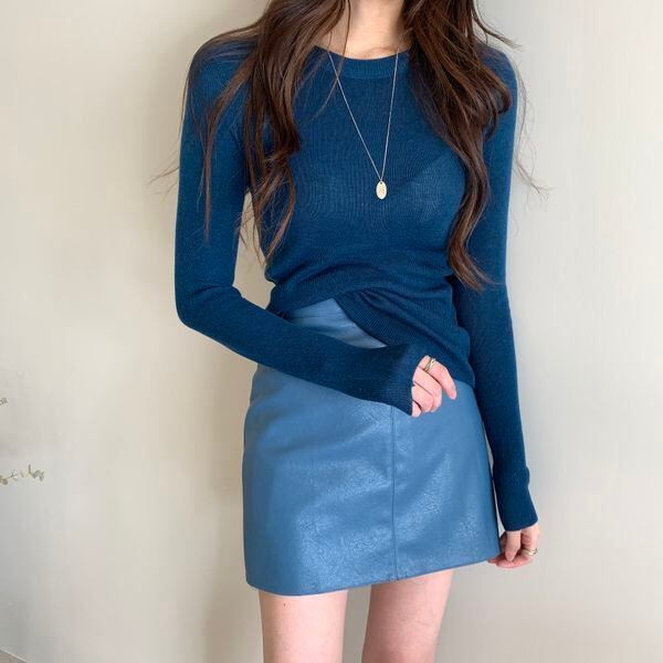 トップス レディース セーター ニット 3カラー フリーサイズ ブルー ブラック ベージュ カラバリ クルーネック 長袖 無地 ニットソー プルオーバー シアー シースルー 透け感 シンプル カジュアル きれいめ フェミニン キュート 大人可愛い おしゃれ 普段使い デート お出かけ 女子会 休日 旅行 通勤 通学 着まわし ファッション コーデ スタイル モテ 送料無料 韓国系 春 秋 冬