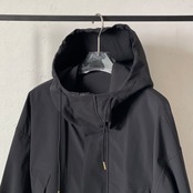 【受注予約：9月下旬入荷予定】裾ドロストマウンテンPK/ブラック