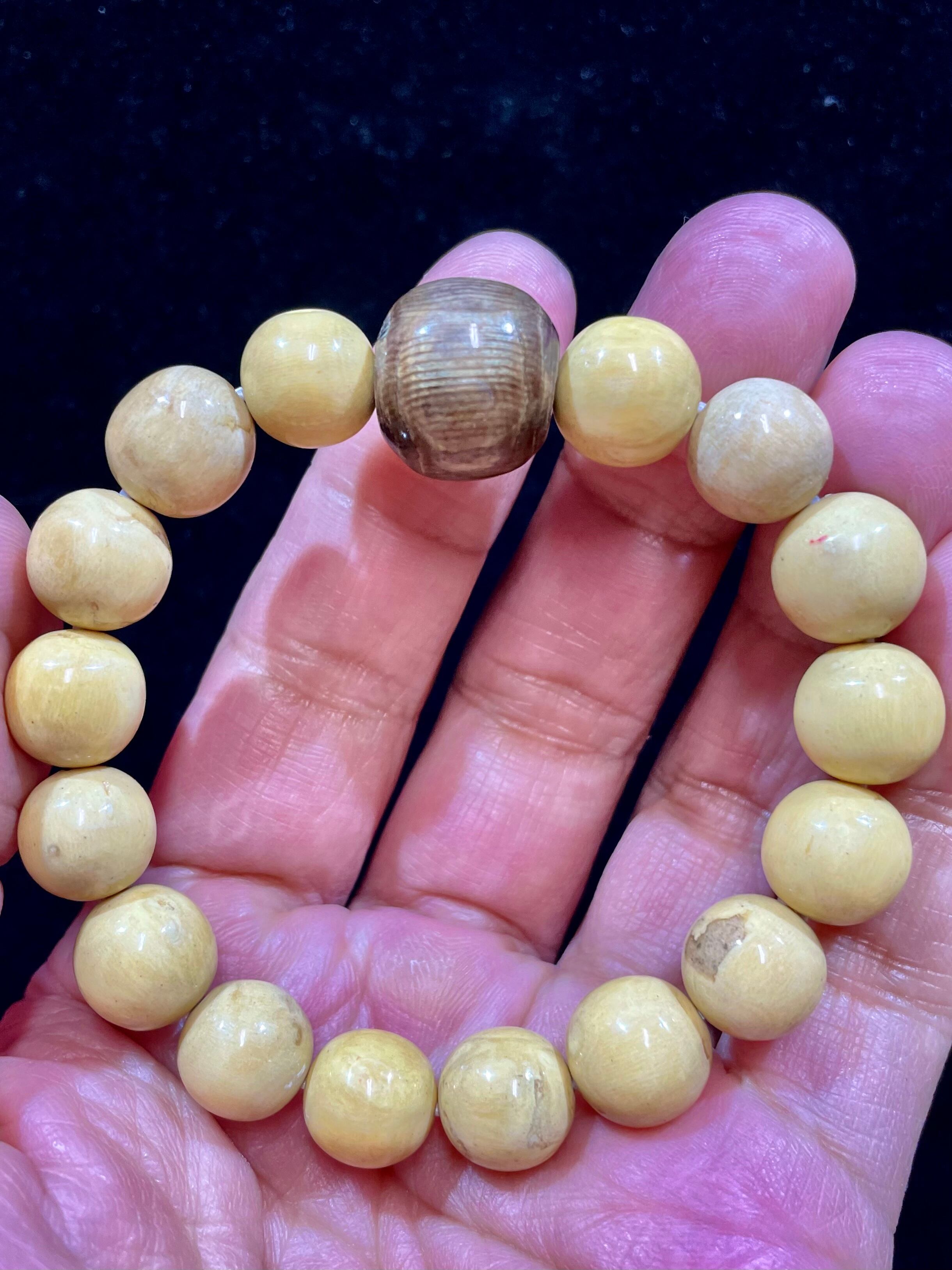 12) レインボー・ポセイドン&ホワイト・ウリ「トリトン」ブレスレット