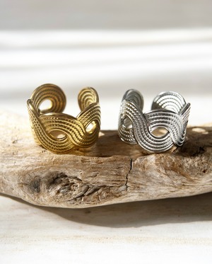Twisted ring[GLD][SLV]ツイストリング