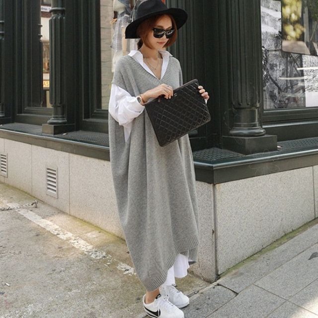 予約販売 ニットベストワンピース レディース グレー ゆったり カジュアル Vネック 無地 ノースリーブ こなれ感 きれいめ 秋冬 ワンピ 大人可愛い エレガント おしゃれ 韓国 Favoriteselect