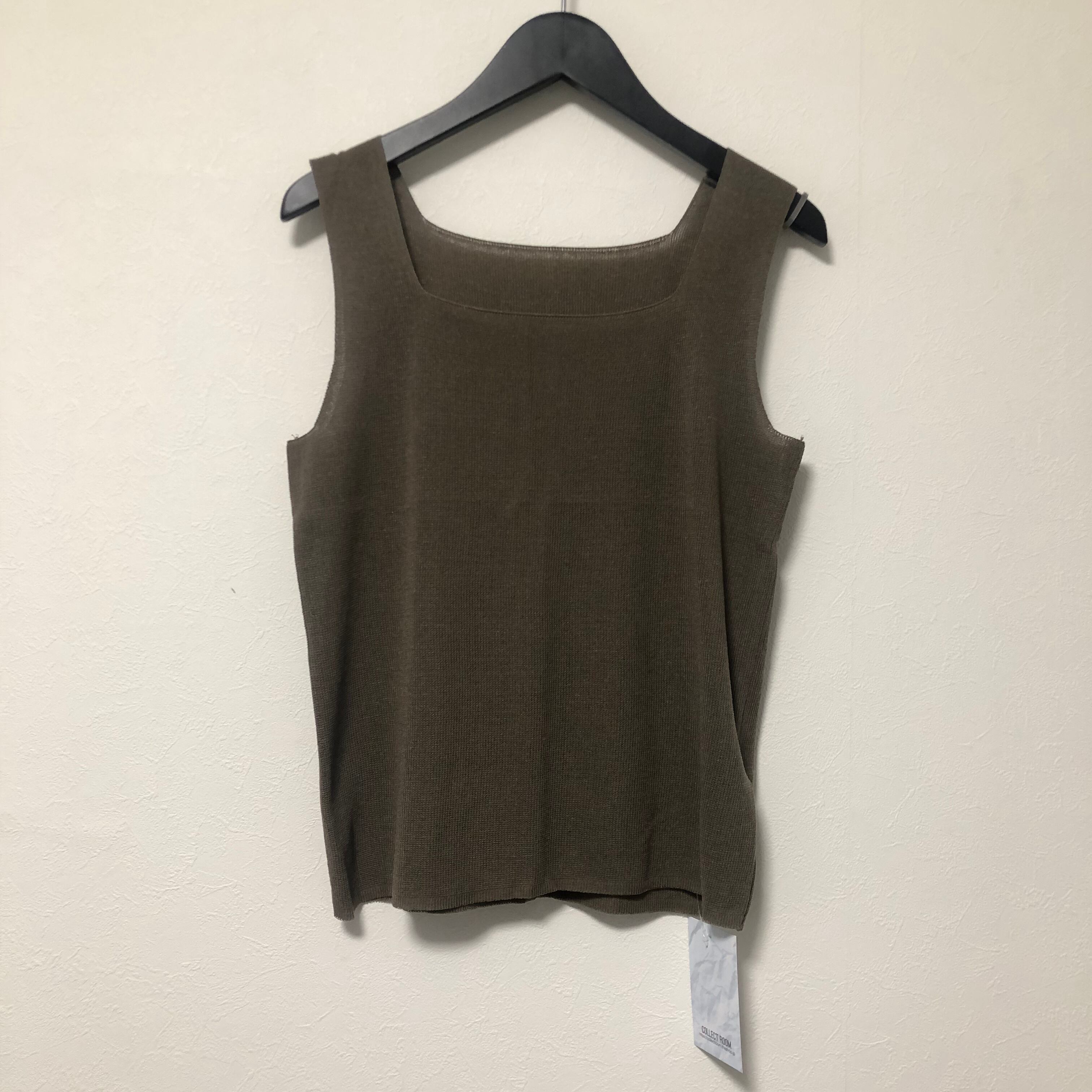 Square neck knit tank−CHARCOAL | COLLECT ROOM