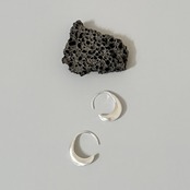 Matte Curved Hoop Pierce