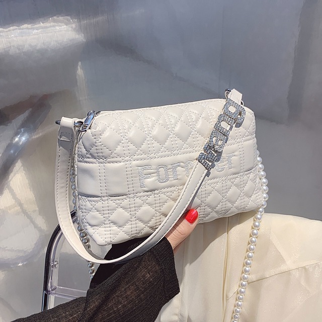 パールチェーン サマーレッド 夏物 真珠 メッセンジャーバッグ Tiancai_Wing_Bag78491250177