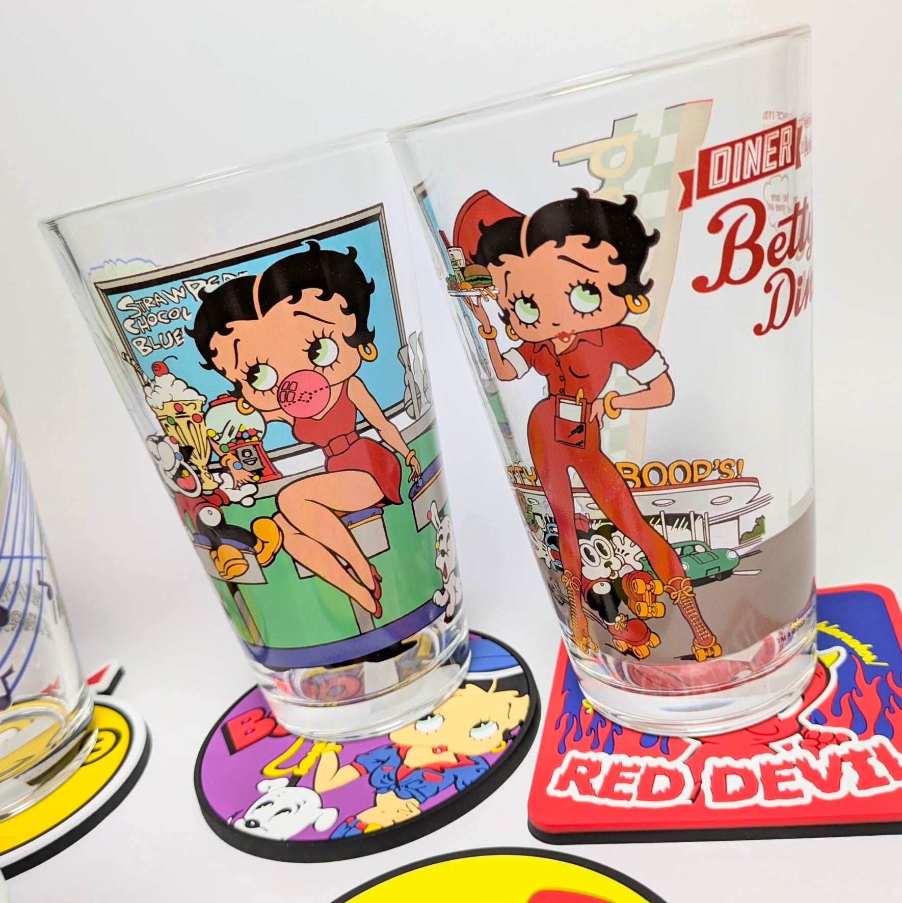 ♧【 AMERICAN PAIR GLASS / ペアグラス 】 『 Betty Boop ( ベティ・ブープ ) 』ガラス / コップ / ペアグラスセット 〚アメリカン雑貨 アメトイ〛