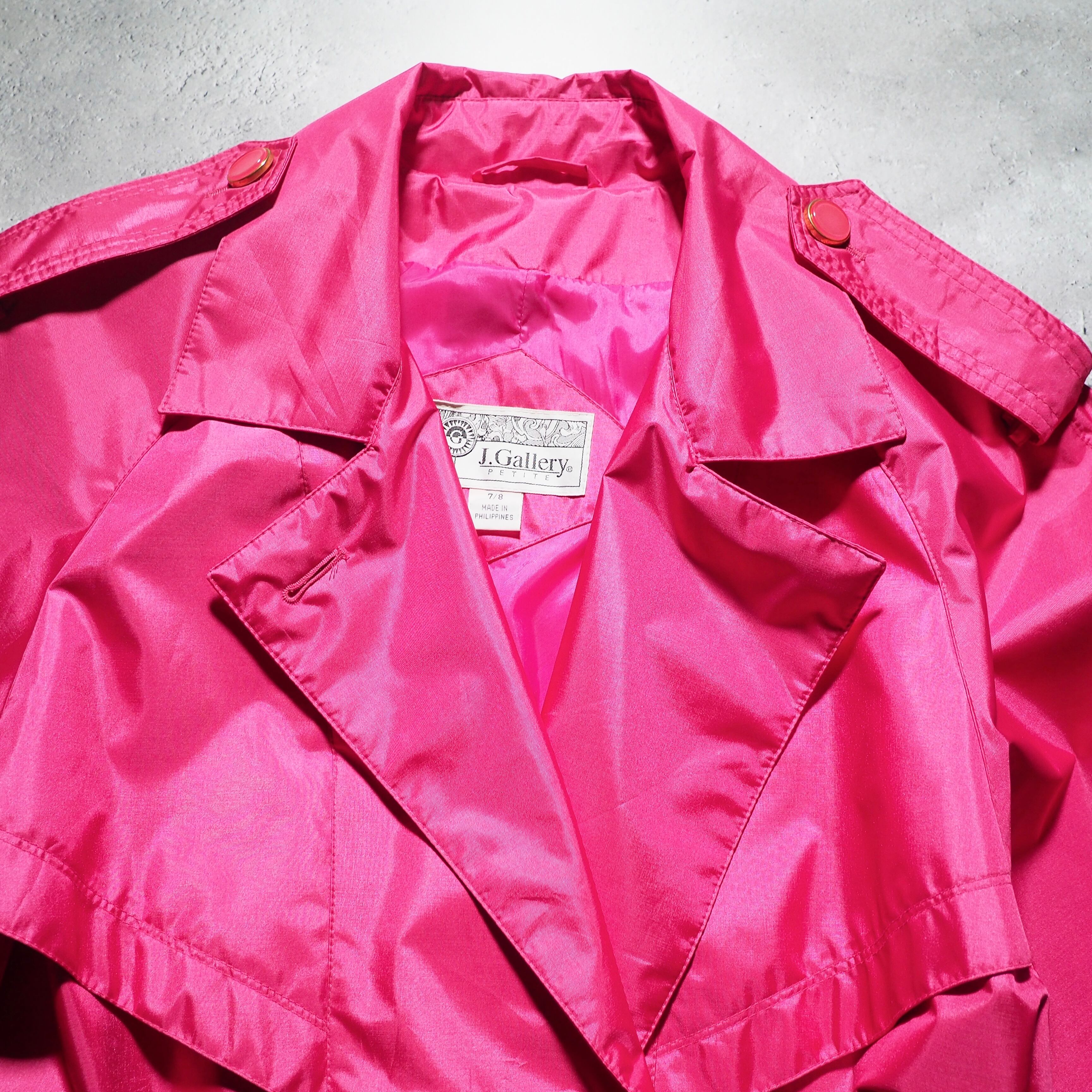 1990s Beautiful Vivid shocking pink color vintage loose long trench coat