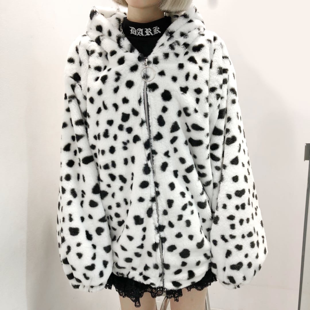 10/29 完売→再入荷！】50%OFF☆ふわもこ ダルメシアンファーブルゾン 