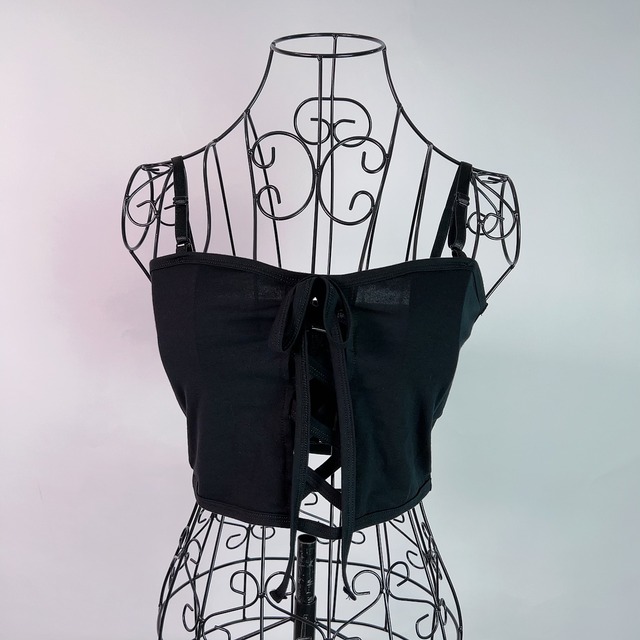 FRONT FAKE LACE-UP SHORTキャミソール