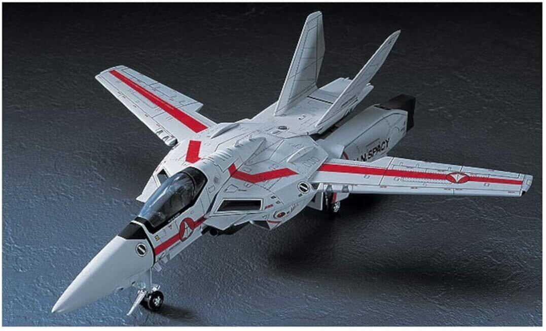 ハセガワ 超時空要塞マクロス VF-1 A/J/S バルキリー プラモデル