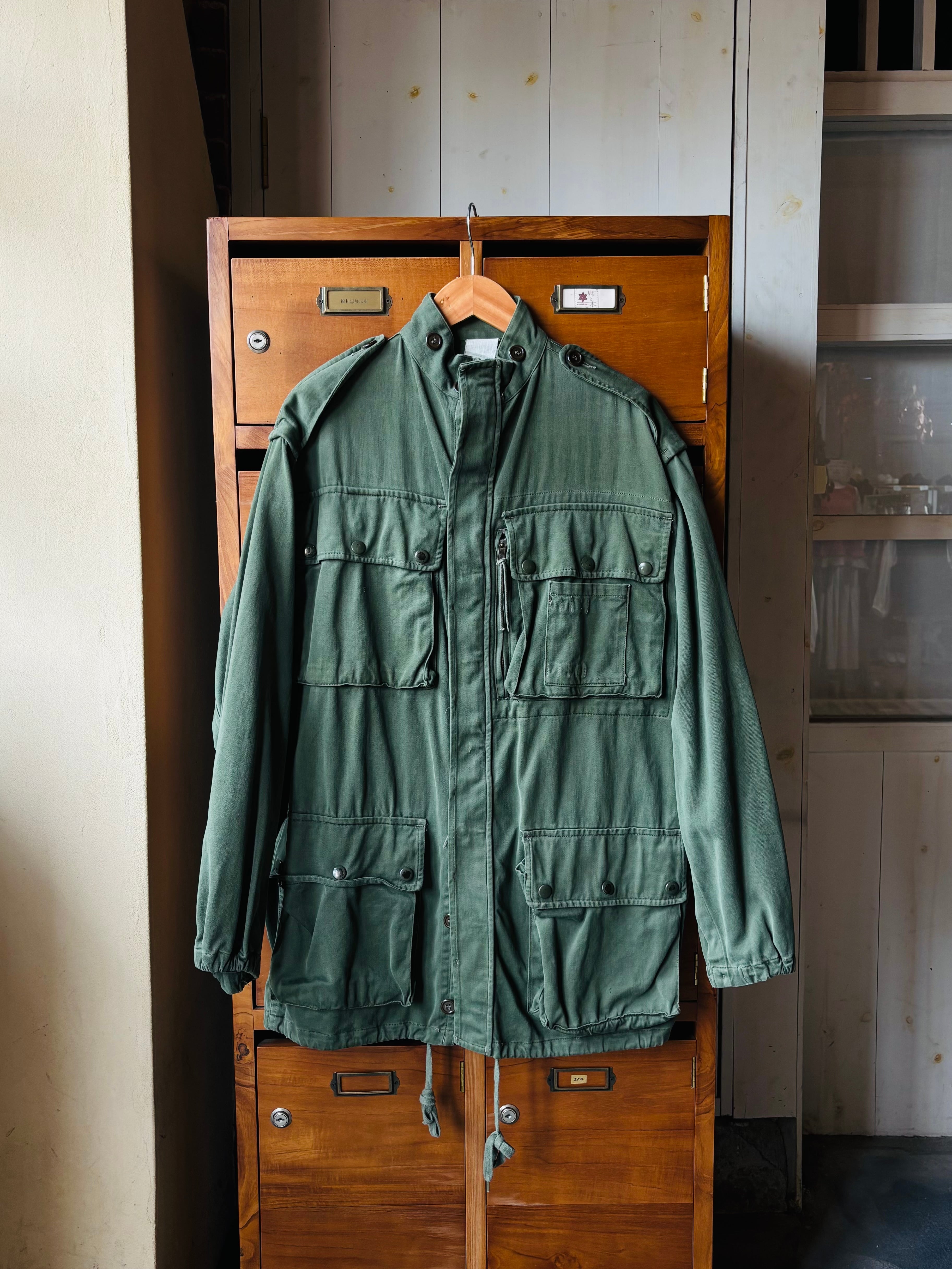 Miliota 60S ヴィンテージ 東ドイツ 空挺部隊 ジャケット 1960's フランス軍 空挺部隊パラトルパージャケット | torute_vintage