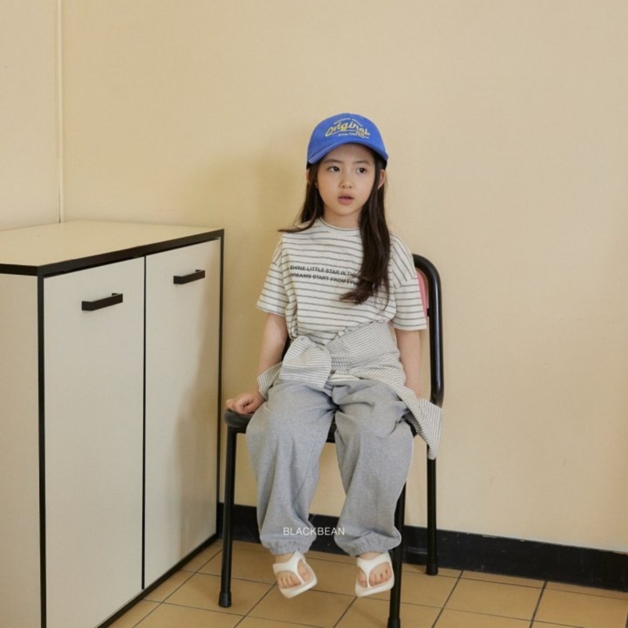 [BLACKBEAN] Celine Tee / [블랙빈] 셀린티