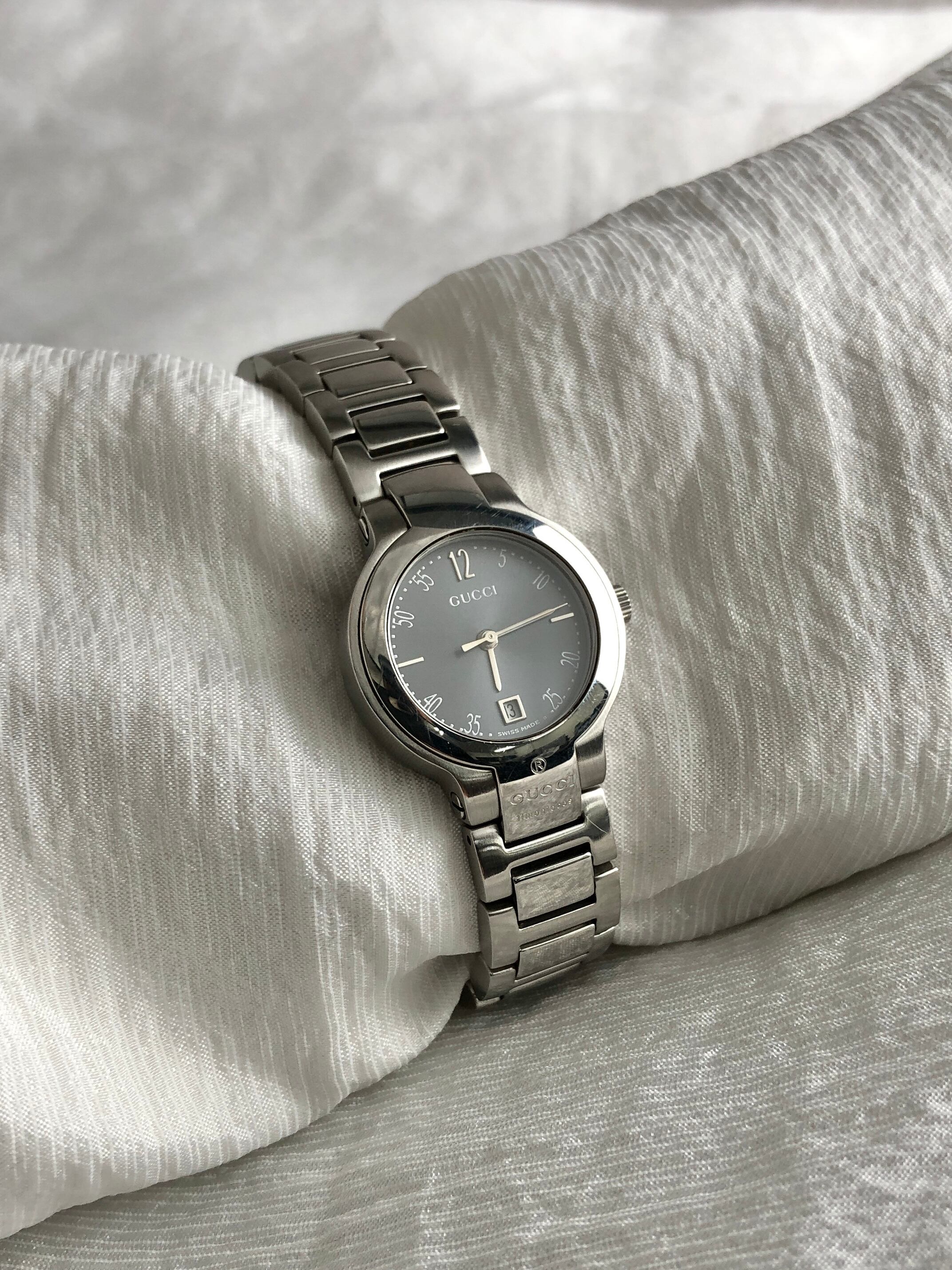 GUCCI グッチ 腕時計 シルバー ステンレススチール クウォーツ 8900L vintage ヴィンテージ オールド 5t7ei4