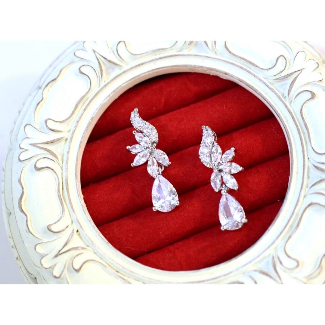 ウェディングピアス キュービックジルコニアダイヤ (np0031)