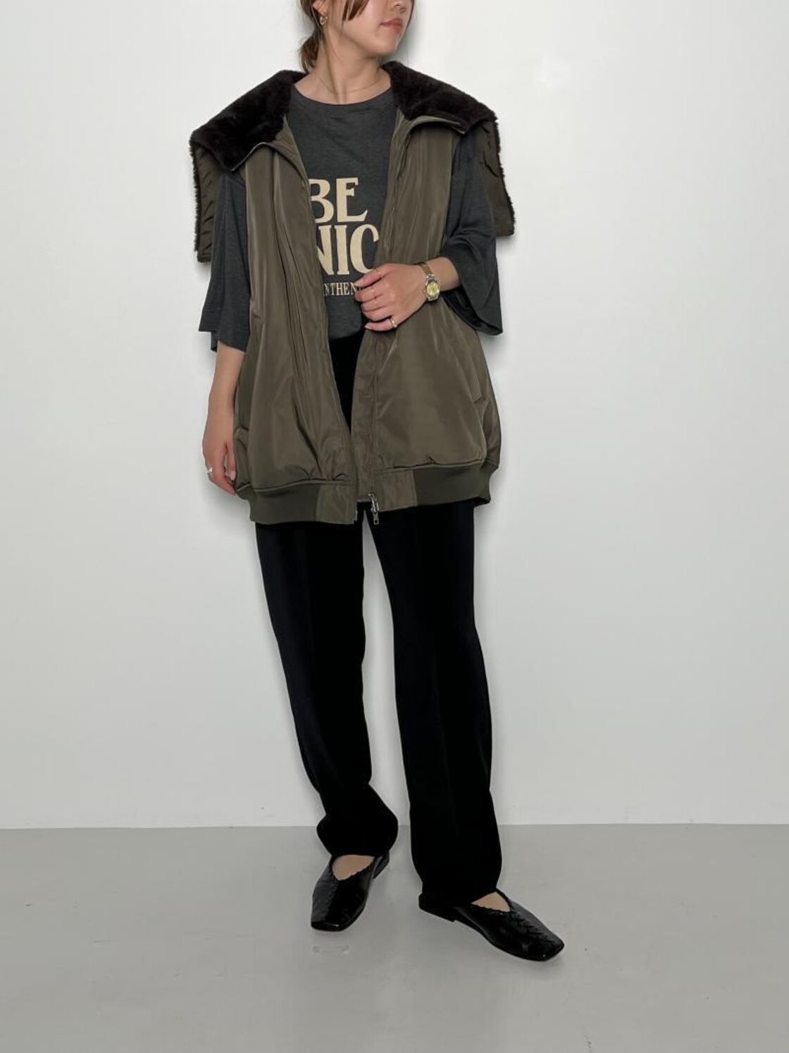 予約販売【 chignon 〜YENN〜 】ﾌｰﾄﾞZIPﾓｯｽﾞﾍﾞｽﾄ [4744-042MK] | PAY ID