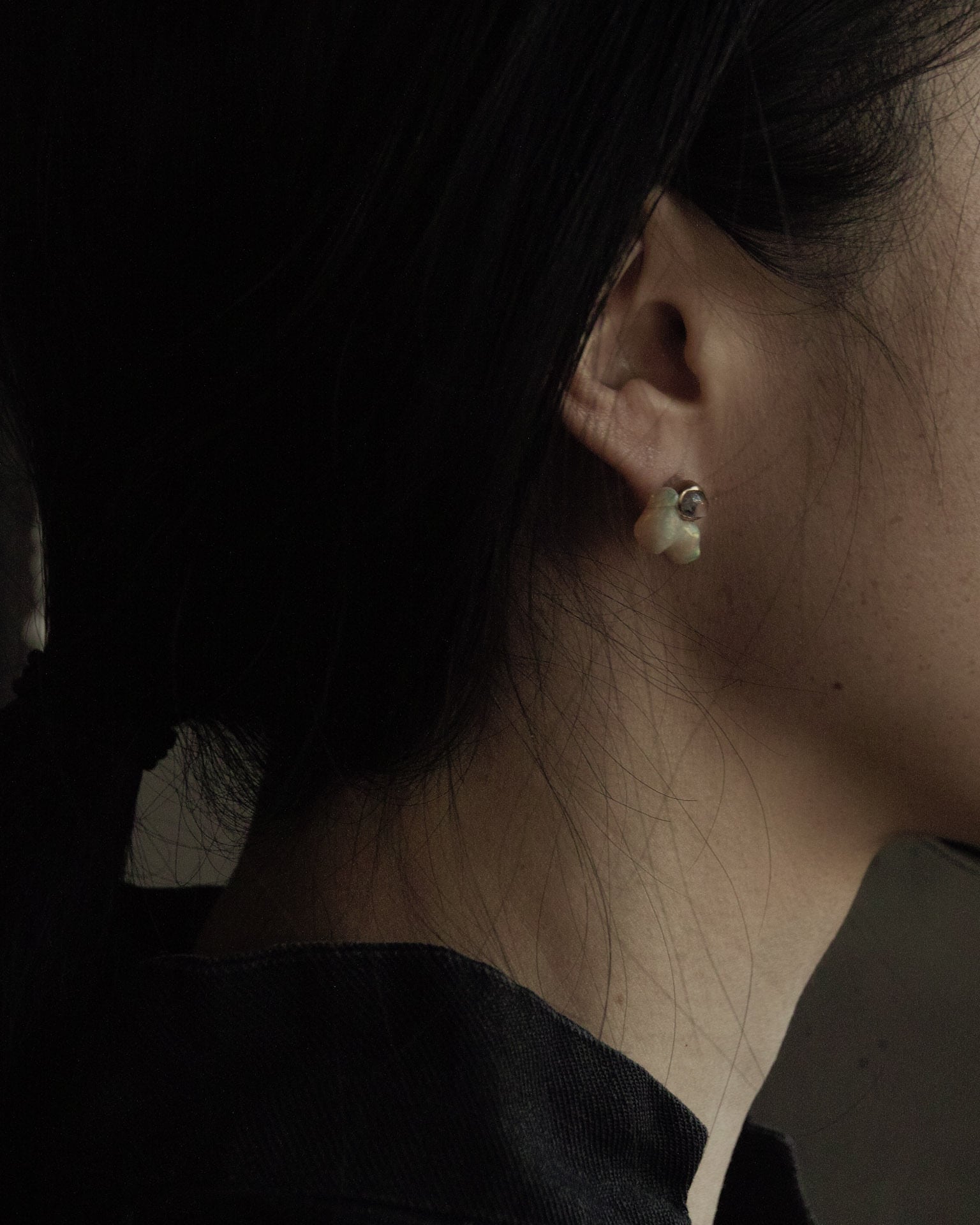 ono yasuhide シトリン 原石 ピアス yasuhide ono | いびつ