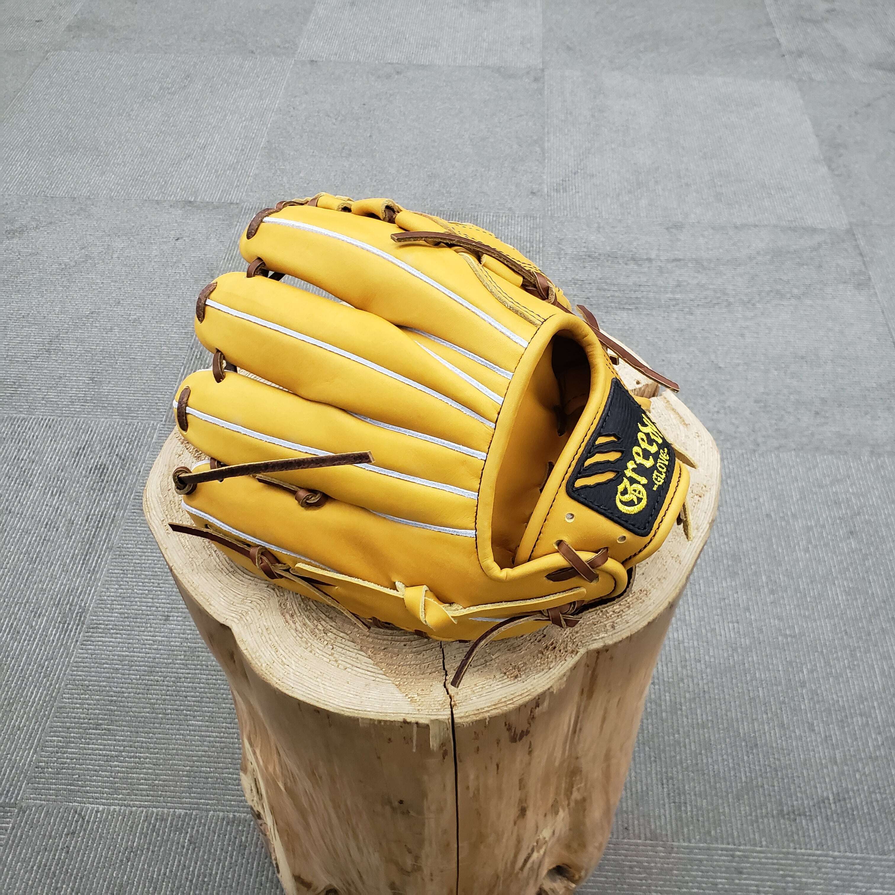 Greedy グリーディーグラブ 内野用 タン ゴムソフトボール用 Greedy グリーディーグラブ 内野用 タン ゴムソフトボール用