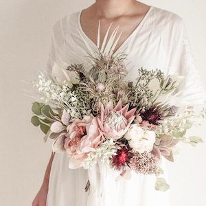 Protea×Artichoke Bouquet＆Boutonniere