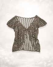お花とパールの鍵編みカーディガン