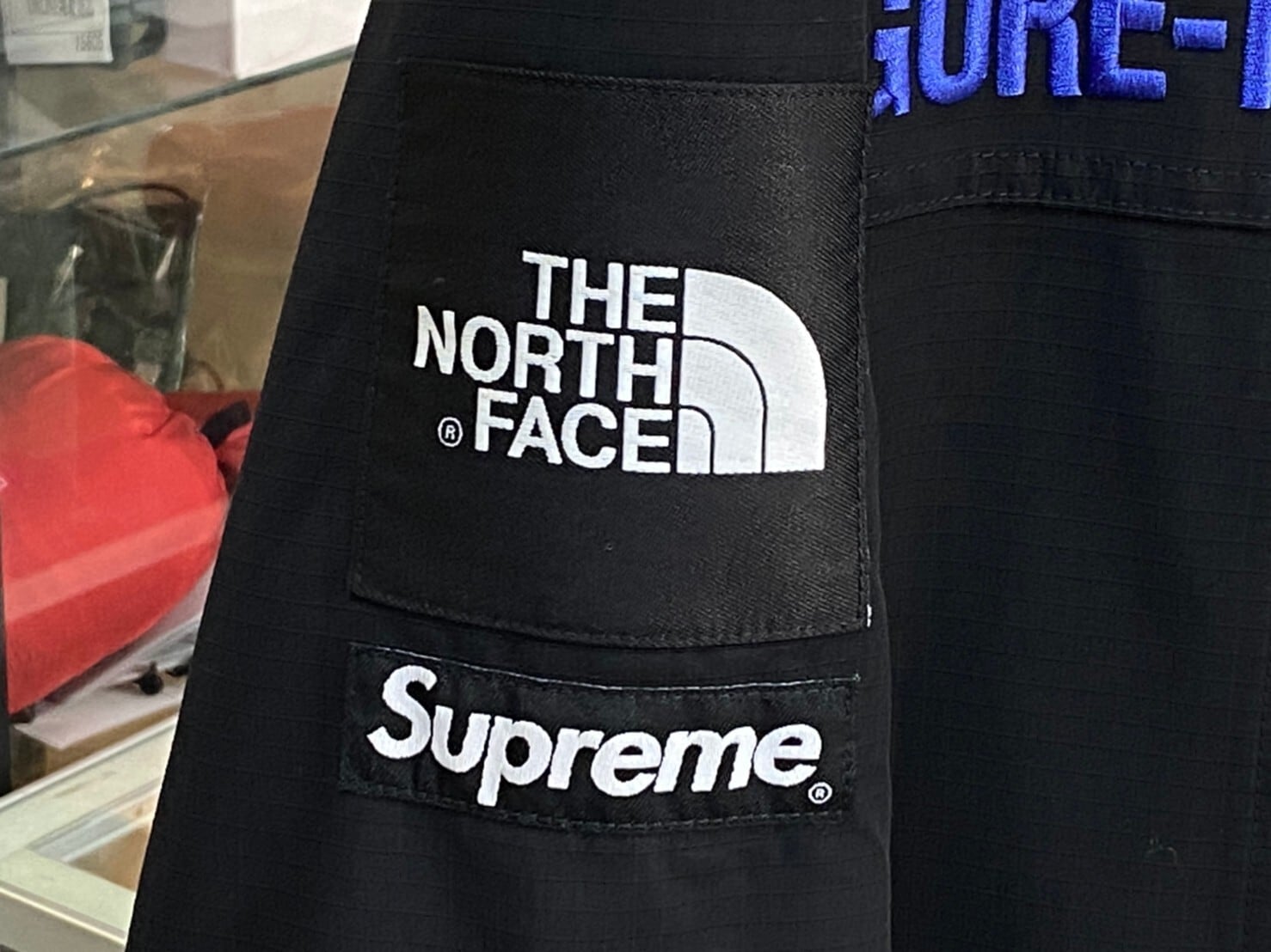 Supreme thenorthface expedtion jacket XL