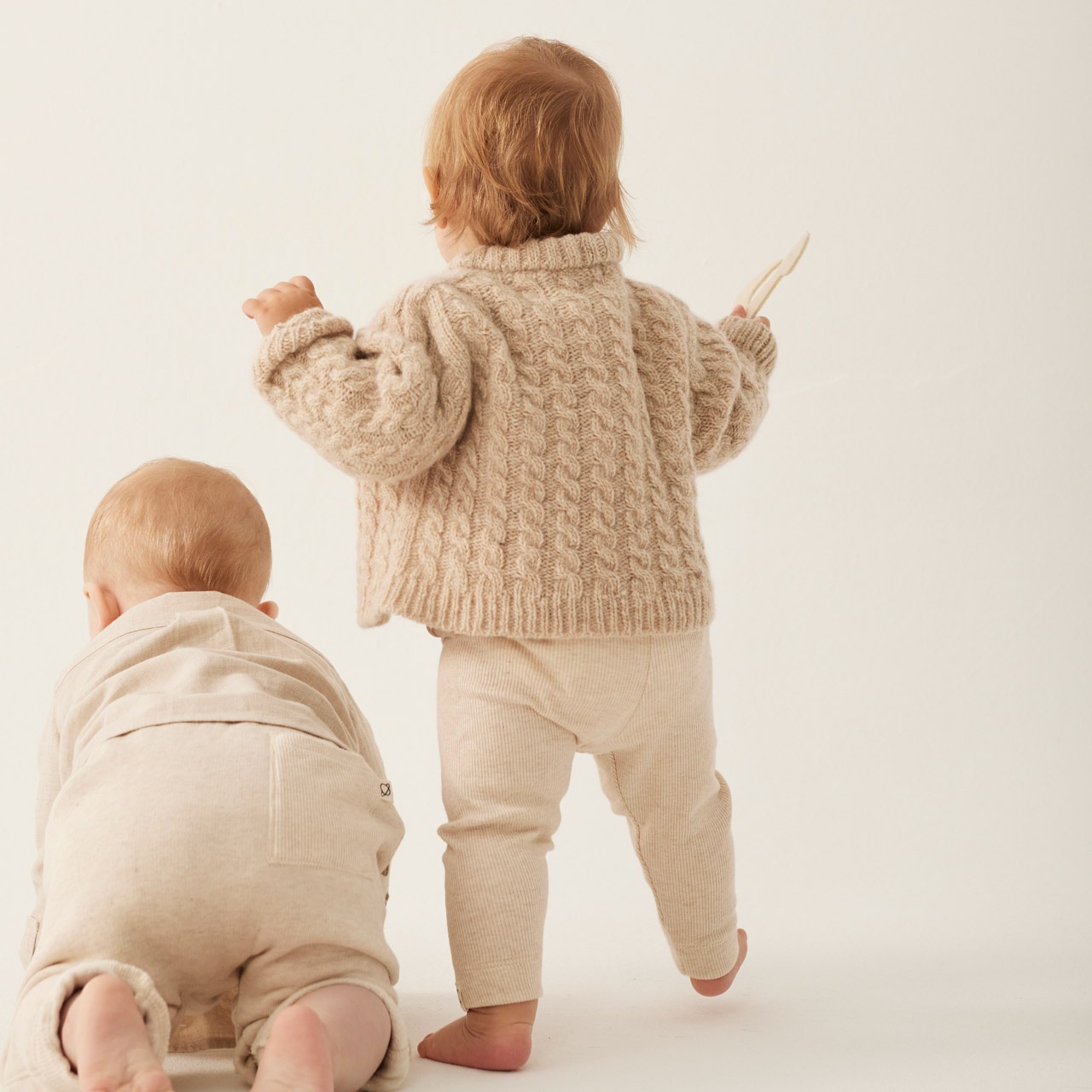 ＜COZMO＞ケーブルニット カーディガン Cardigan Martinique（Stone Tweed） - 4