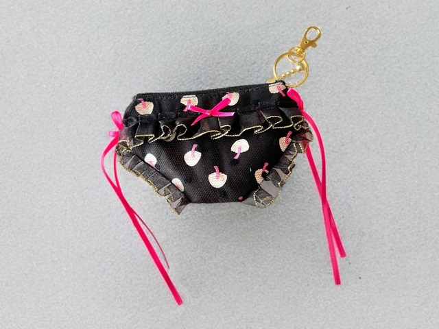 ちゃーむ　おパンツキーホルダー