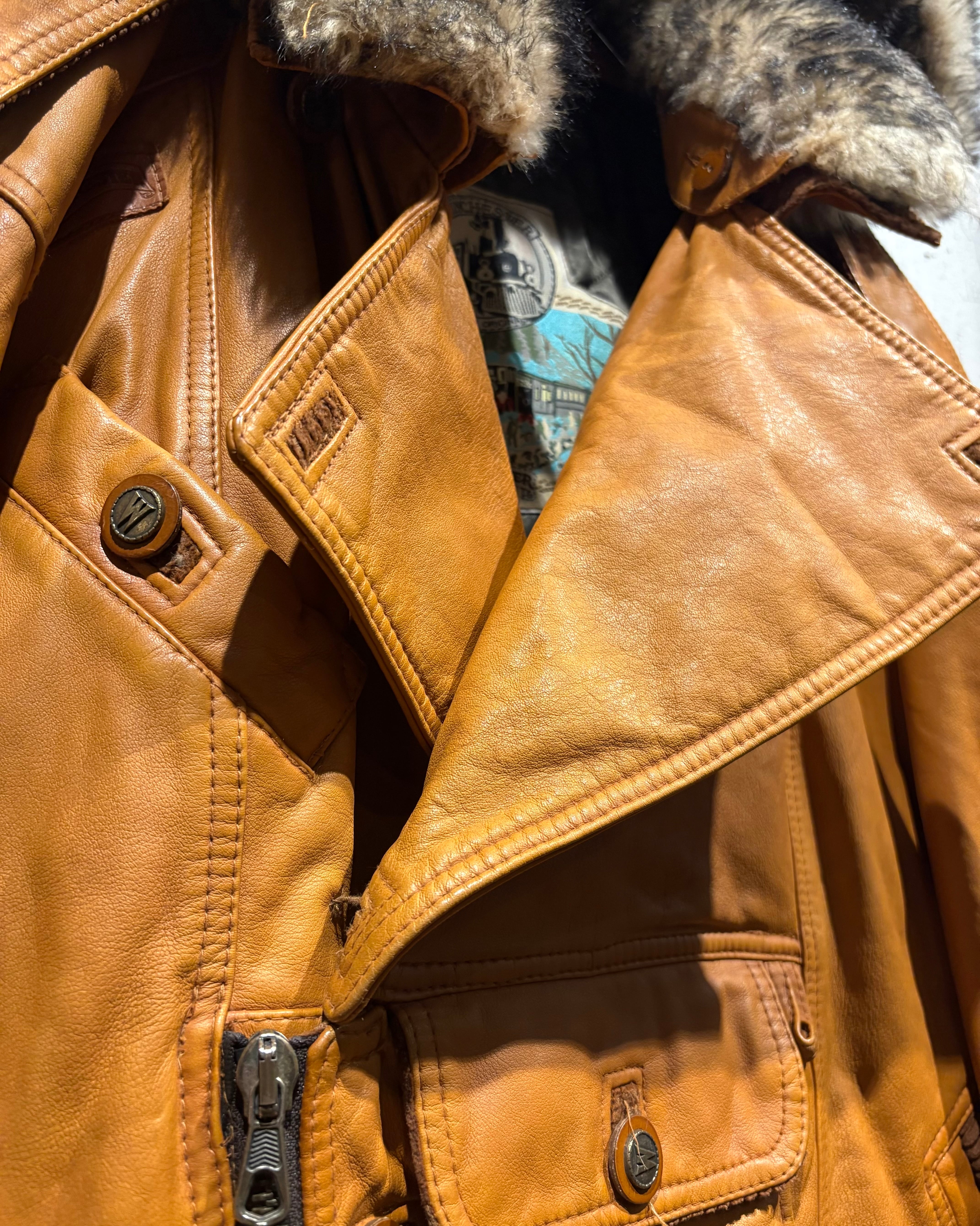 Caka otto】80's “Winchester“ Motorcycle Motif Design Euro Vintage