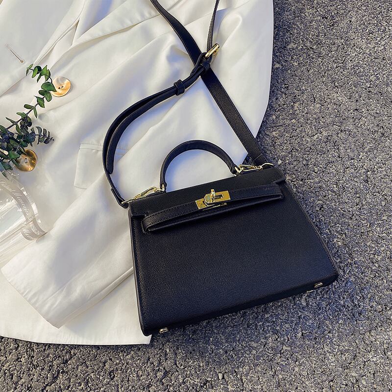 シニアセンススモールバッグフィメール2020ニューウェーブサマーインファッションショルダーメッセンジャーバッグネットレッドワイルドケリーバッグ Tiancai_Wing_Bag7876518