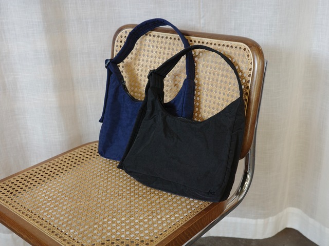 【BAGGU】nylon square bag(S)